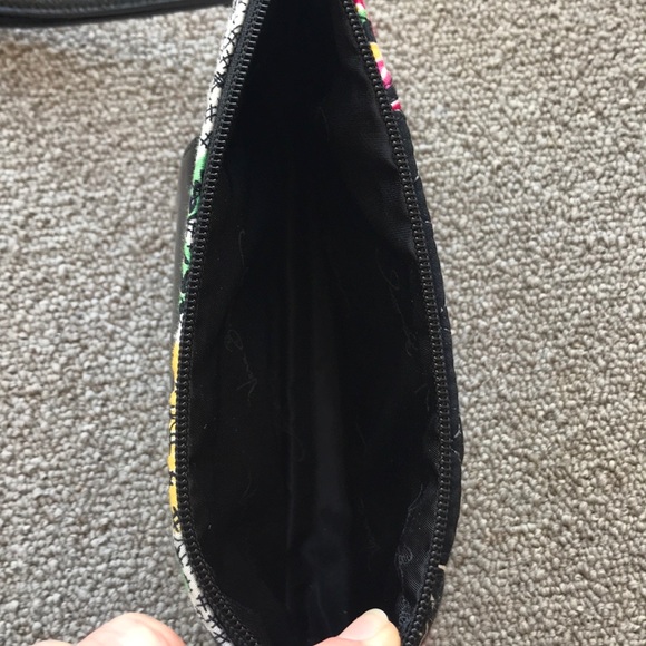 VERA BRADLEY WRISTLET PATCHWORK NWOT - Picture 5 of 6